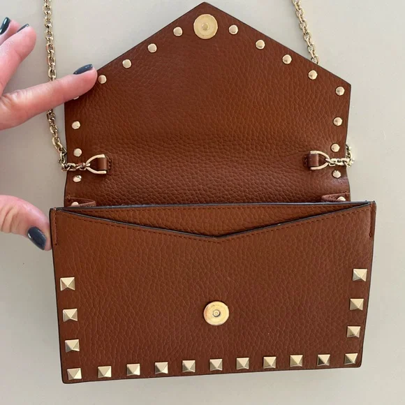 Valentino Garavani Rockstud Pebbled Leather Shoulder Bag / Crossbody / Clutch - Picture 9 of 16